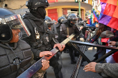 Supporters of Evo Morales's candidacy clash with police, in La Paz