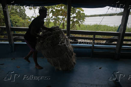 AMAZONAS, CHEIA DO RIO SOLIMOES