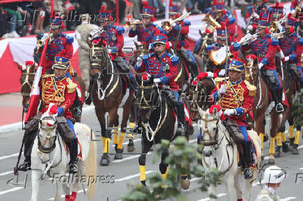 Perú celebra 204 años con desfile liderado por Dina Boluarte