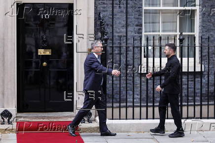 UK Prime Minister Starmer meets Ukrainan President Zelensky ahead of Trump–Putin talks in Alaska