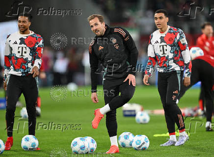 Bundesliga - FC Augsburg v Bayern Munich