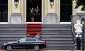 Speaker of the House of Representatives Bosma meets Dutch King after cabinet fall