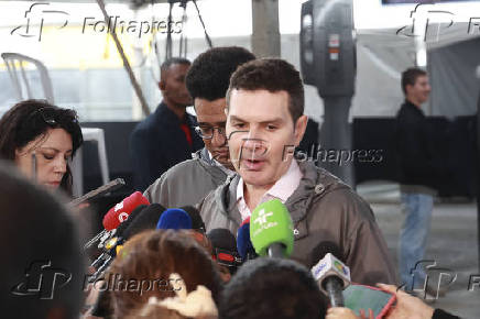 Ministro das cidades jader filho no lançamento do programa periferia viva em osasco