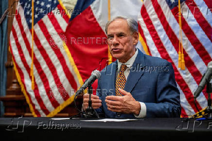 Texas Governor and U.S. Agriculture Secretary hold a press conference to address screwworm issue, in Austin
