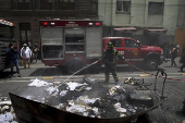Queman oficinas del sindicato de maestros en Ciudad de México