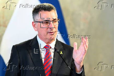 Israeli Foreign Minister Gideon Sa'ar and German Foreign Minister Johann Wadephul visit Vienna