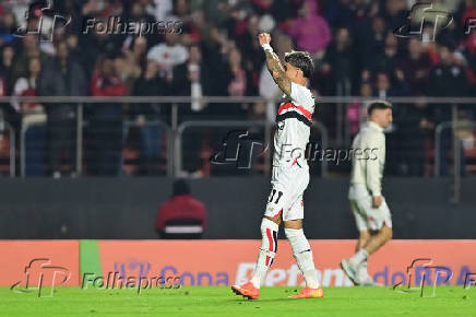 Partida entre SÃO PAULO X ATHLETICO PR pelo Campeonato Brasileiro