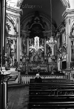 Detalhe do altar no Mosteiro da Luz,