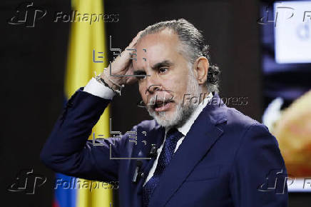 Gobierno dice que convocará consulta popular, si no hay respuesta del Senado colombiano