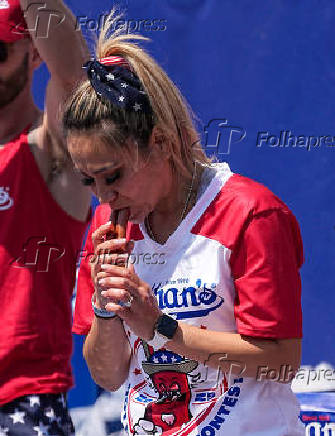 Concurso de comer cachorro-quente do nathan 2025