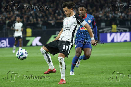 Partida entre corinthians e red bull bragantino pelo campeonato brasileiro