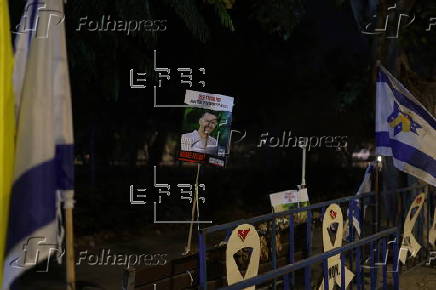 Body handed over by Hamas arrives at National Center of Forensic Medicine in Tel Aviv