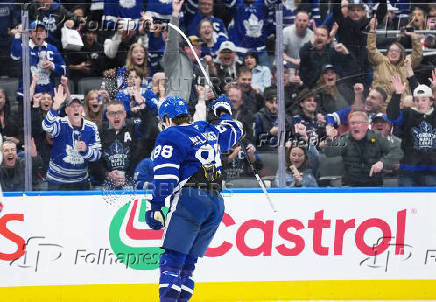 NHL: Columbus Blue Jackets at Toronto Maple Leafs