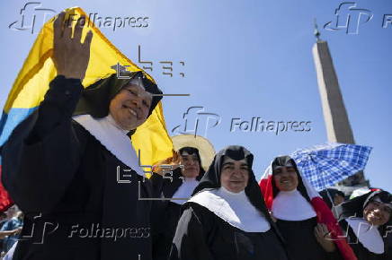 Pope Leo XIV leads Regina Caeli prayer at Vatican City