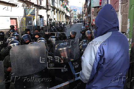 Simpatizantes de Evo Morales continúan protestas contra Luis Arce