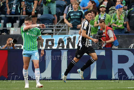 FIFA Club World Cup - Group B - Botafogo v Seattle Sounders FC