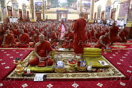 Cambodia holds Buddhist Ceremony to Honor Fallen Soldiers and Call for Peace in Phnom Penh