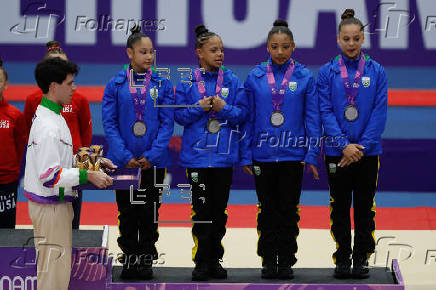 Gimnasia artística equipos femenino
