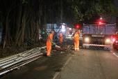 Prefeitura remove tapumes da Sena Madureira