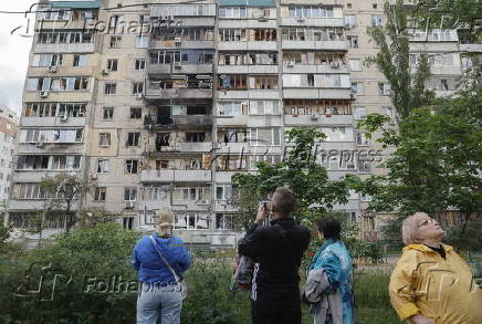 Aftermath of overnight Russian attack in Kyiv