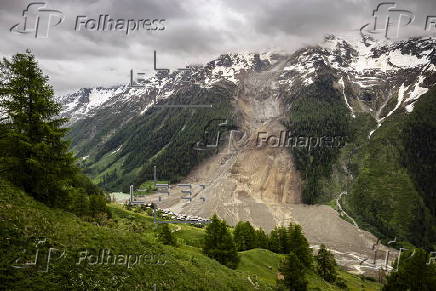 Aftermath of Birch Glacier collapse in Switzerland