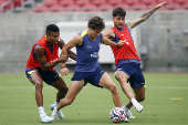 El Atlético de Madrid coge forma con la llegada de los internacionales a Los Ángeles