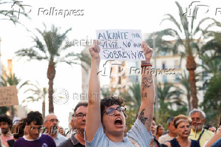 Alicante residents and collectives protest against mass tourism in the  southeastern Spanish city