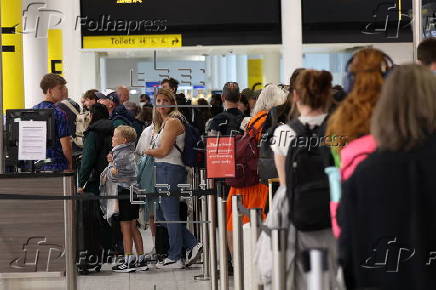 UK flights disrupted due to 'technical glitch'