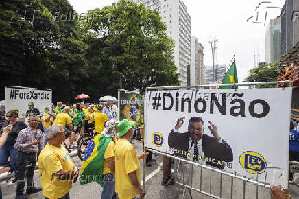 Protesto na av. Paulista contra indicação de Flavio Dino ao STF