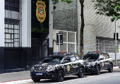 Vista da fachada do prédio do instituto de identificação da polícia civil na tarde deste sábado(19)