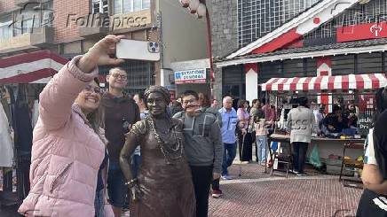 Movimentação no bairro da liberdade