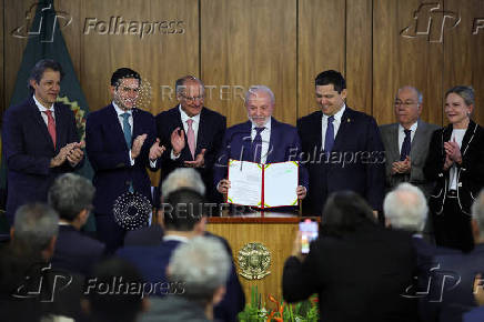 Ceremony to sign provisional measure to mitigate the economic impact due to U.S. President Trump's decision to raise import tariffs, in Brasilia
