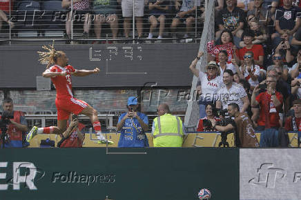 Bayern Munich - Auckland City