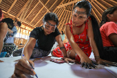 La lucha contra extractivismo y machismo reúne a mujeres indígenas en Amazonia de Ecuador