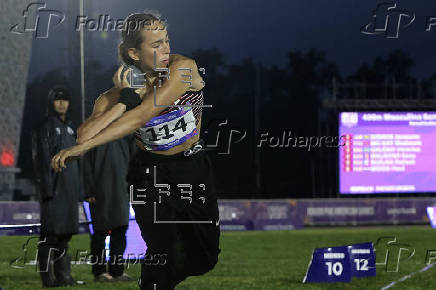 Atletismo: heptatlón femenino lanzamiento de peso