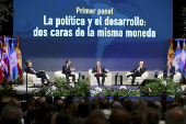 Encuentro en Oviedo para analizar el escenario de guerra comercial, la evolución de la ciberseguridad y los riesgos que conlleva la inteligencia artificial