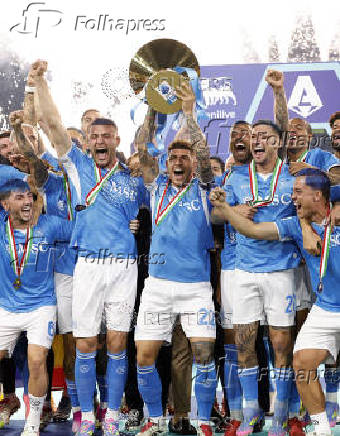Serie A - Napoli v Cagliari