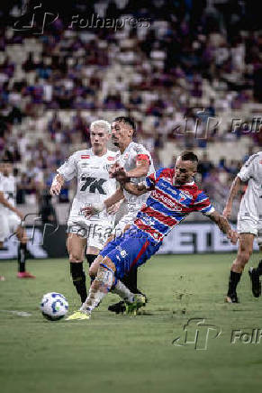 Partida entre Fortaleza e Santos pelo Campeonato Brasileiro