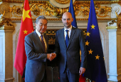 French Foreign Minister Barrot meets with Chinese counterpart Wang Yi