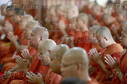 Cambodia holds Buddhist Ceremony to Honor Fallen Soldiers and Call for Peace in Phnom Penh