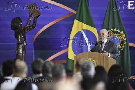 Presidente Lula entrega Prêmio MEC