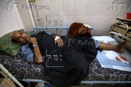 Patients receive treatment on World Diabetes Day in Peshawar