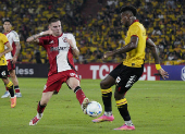 Copa Libertadores - Group Stage - Barcelona SC v River Plate