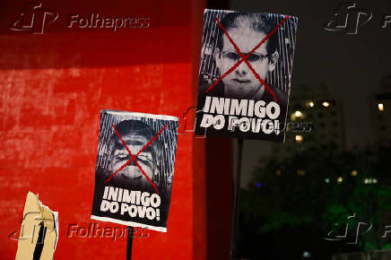 Manifestação pela taxação dos bilionários e pelo fim da escala 6x1 em São Paulo