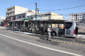 Ônibus queimado na região do Jabaquara (SP)