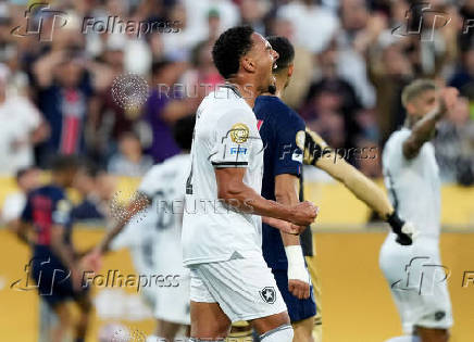 FIFA Club World Cup - Group B - Paris St Germain v Botafogo