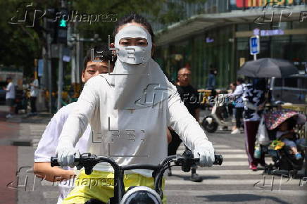Beijing issues orange alert for heatwave