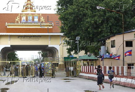 Thailand closes land crossings with Cambodia amid border disputes