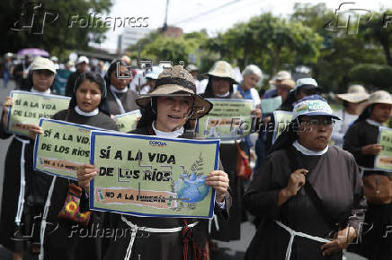 Salvadoreños exigen la derogación de ley de minería en el Día Mundial del Medio Ambiente