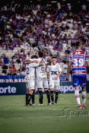 Partida entre Fortaleza e Santos pelo Campeonato Brasileiro